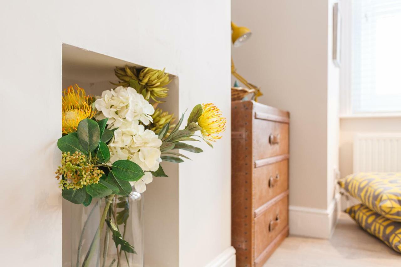Apartmán Stylish Town Centre House - 300Mbps, Parking & Sunny Decking Bournemouth Exteriér fotografie